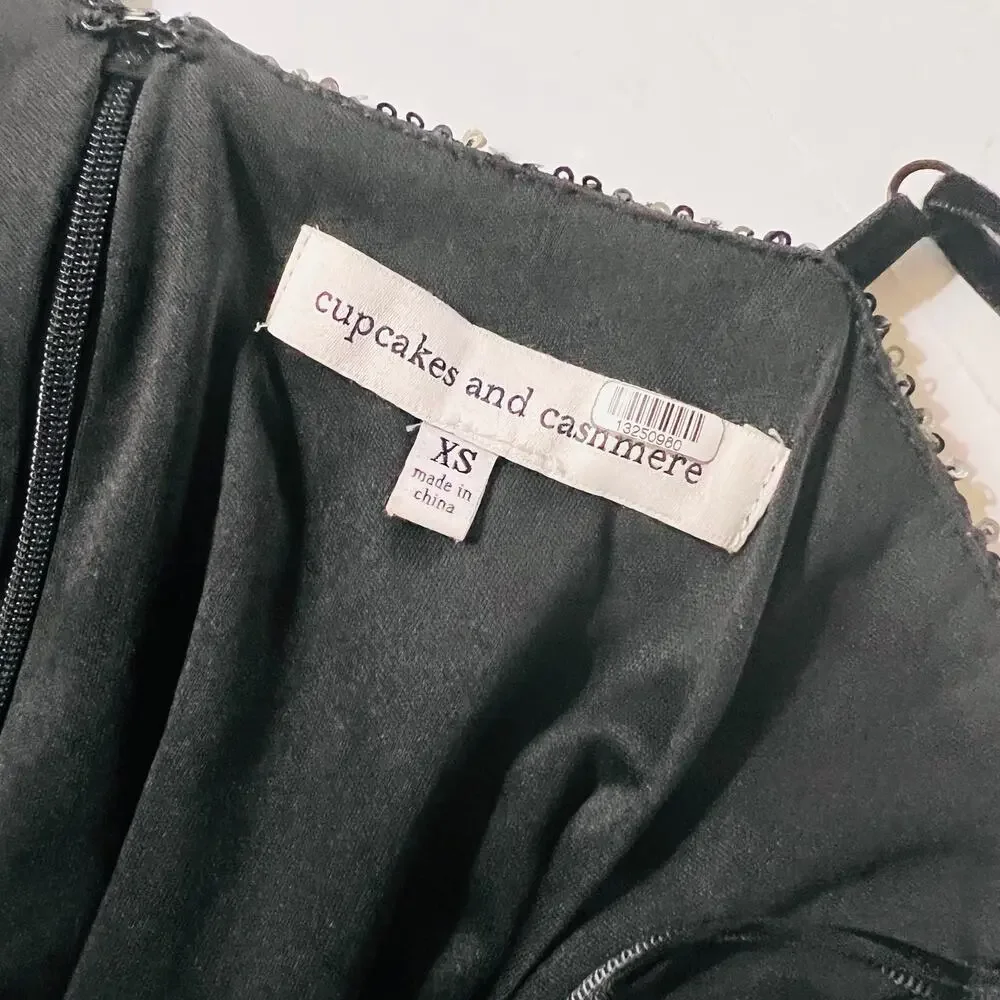 Cupcakes & Cashmere Joelle Sequin Tulip Dress Size XS Black - Picture 5 of 11